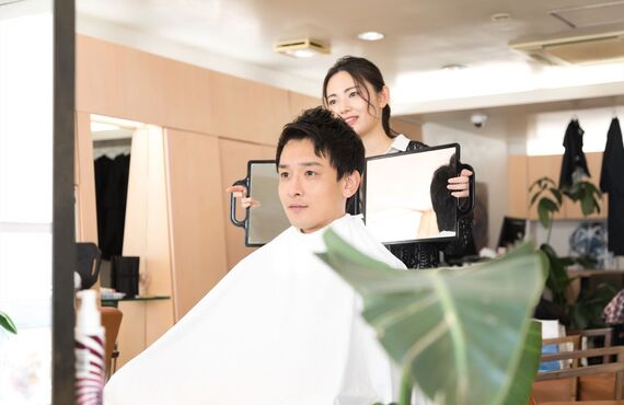 一人のスタイリスト仕上げまで担当するので安心 | 東温市のマンツーマン美容室・Edel