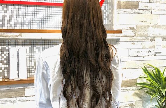 上質なパーマで理想のスタイルを叶える | 東温市のマンツーマン美容室・Edel